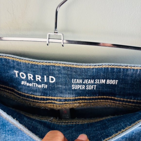 Torrid Lean Jean Slim Boot High-Rise Jean Size 2X (18/20) - Picture 4 of 5